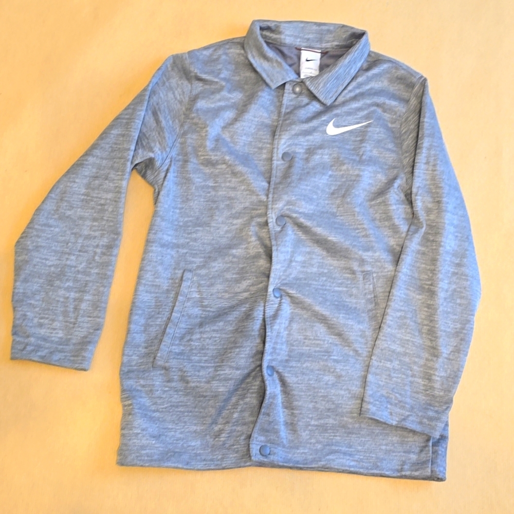 NWOT Nike Jacket, boys size L